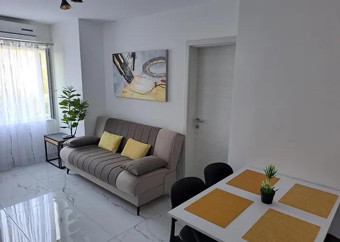 Apartments Mohar II